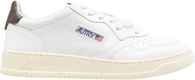 Autry Witte bruine leren sneakers Vintage geïnspireerd ontwerp Wit Heren