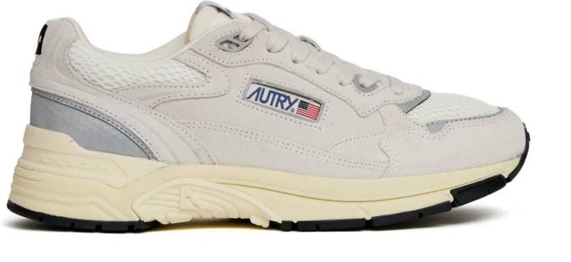 Autry Bruine Sneakers Hyperway