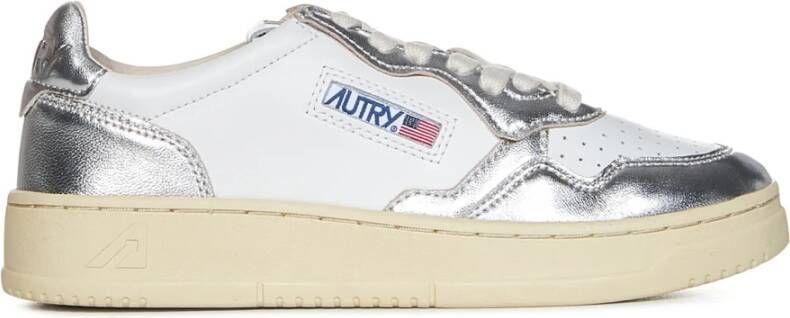 Autry Witte Leren Sneakers met Zilveren Details White Dames