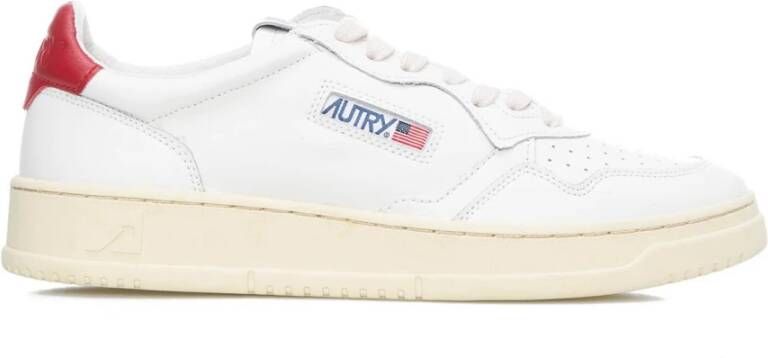 Autry Upgrade je Sneaker Game met Witte en Rode Leren Sneakers voor nen White