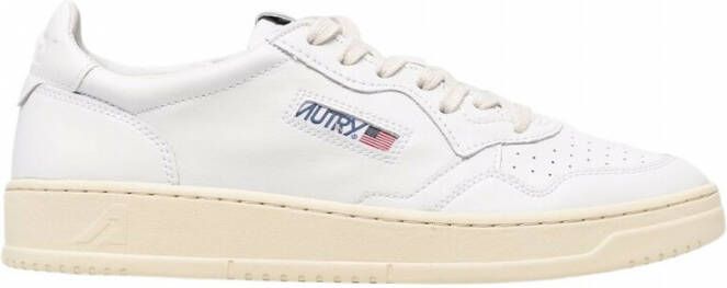 Autry Leren Sneakers met Tonal Inzetstukken en Iconische Patch White Heren