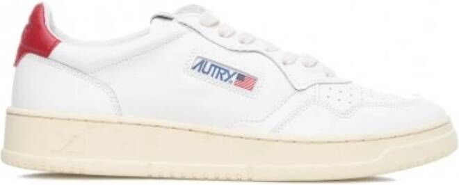 Autry Upgrade je Sneaker Game met Witte en Rode Leren Sneakers voor nen White