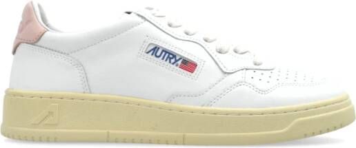 Autry Witte Leren Sneakers met Iconische Achterzak White Dames
