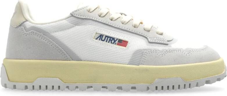 Autry Contrasterende lage sneakers met suède inzetstukken