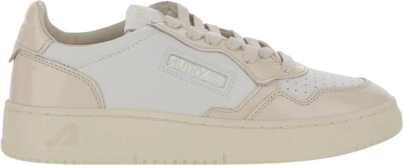 Autry Stijlvolle Sneakers voor dagelijks gebruik