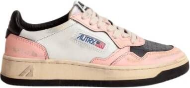 Autry Stoere en Trendy Lage Sneakers voor Vrouwen Multicolor Dames