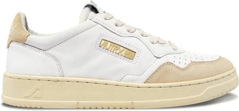 Autry Vintage-geïnspireerde hoge top sneaker White Dames