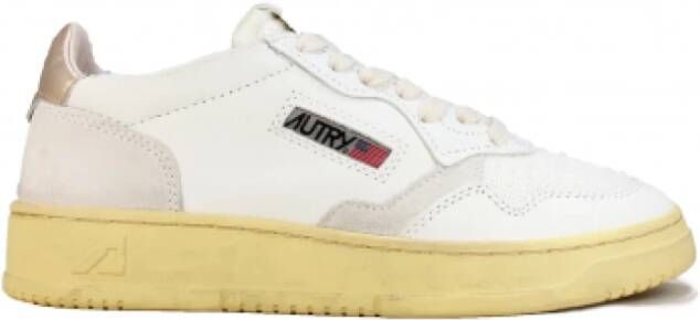 Autry Vintage-ge?nspireerde Dallas Action Oro Blanco Sneakers Geel Dames