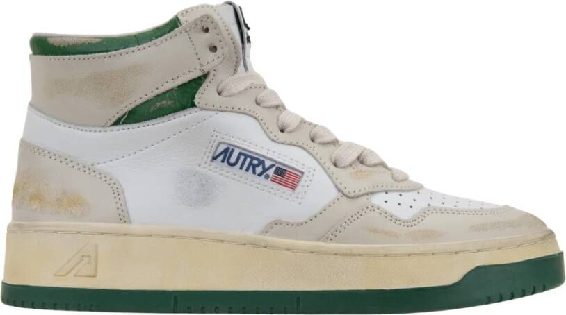 Autry Vintage Leren Sneakers met Ronde Geperforeerde Neus White Dames