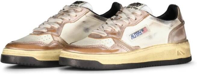 Autry Vintage Leren Sneakers met Unieke Details