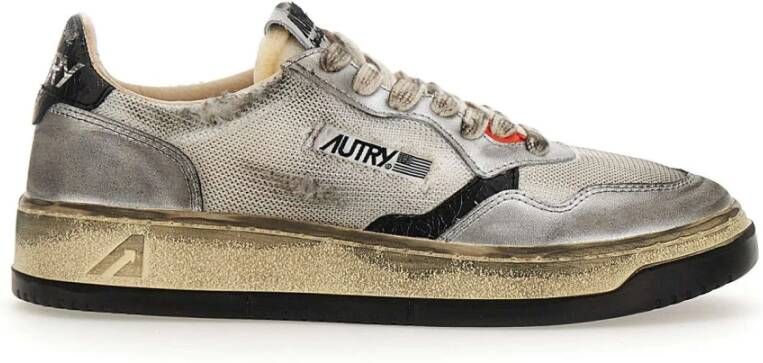 Autry Vintage Sneakers met Distressed Look Gray Dames