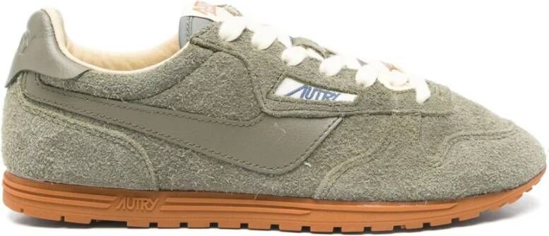 Autry Vintage stijl groene suède sneakers