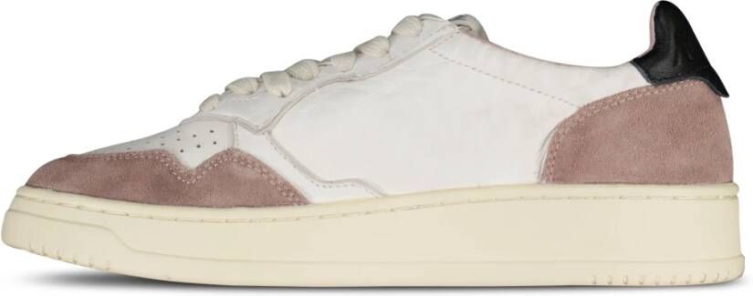 Autry Vintage-geïnspireerde leren sneakers met iconische groene hak Beige Dames