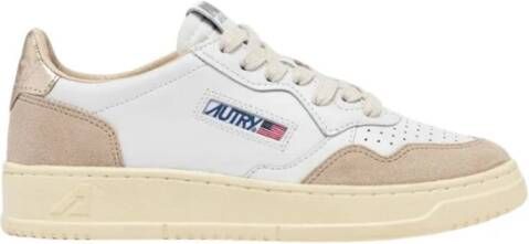 Autry Witte Gouden Sneakers met Geperforeerde Details White Dames