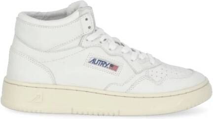 Autry Witte Leren Hoge Sneakers met Geperforeerd Detail Wit Dames