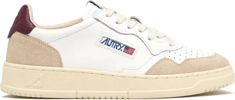 Autry Witte lage sneakers in suède en leer