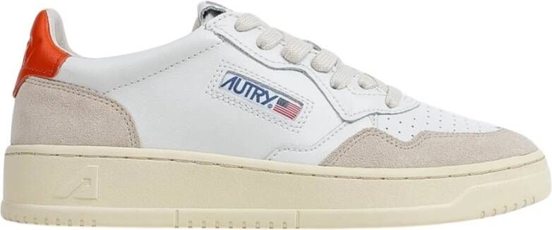 Autry Witte Lage Sneakers van Leer met Oranje Detail White Dames