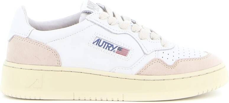 Autry Lage sneakers met suède inzetstukken en geperforeerde neus Wit Heren