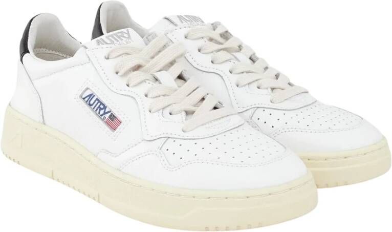 Autry Vintage-geïnspireerde leren sneaker in wit - Foto 2