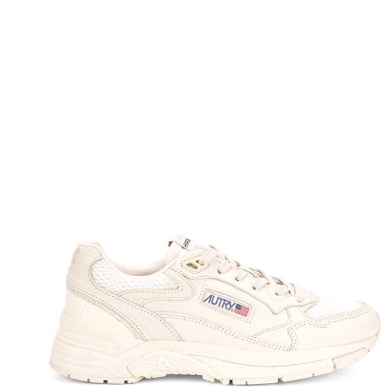 Autry Witte Leren Mesh Platte Schoenen