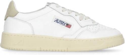 Autry Witte Leren Sneakers met Logodetails