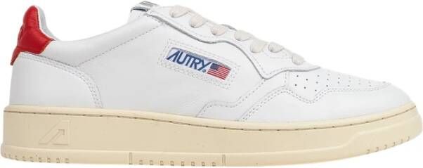 Autry Upgrade je Sneaker Game met Witte en Rode Leren Sneakers voor nen White