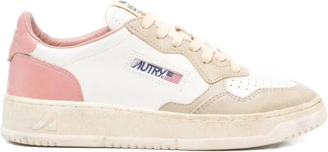 Autry Witte Leren Sneakers met Roze Details