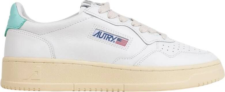 Autry Witte Leren Sneakers met Turquoise Details White Dames