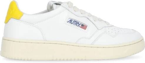 Autry Witte Damessneakers met Gele Details White Dames