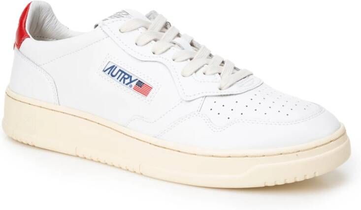 Autry Upgrade je Sneaker Game met Witte en Rode Leren Sneakers voor Mannen White Heren