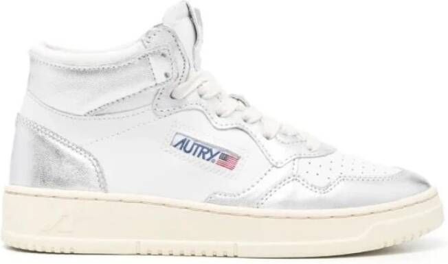 Autry Witte Leren Veterschoenen met Logo Patch White Dames