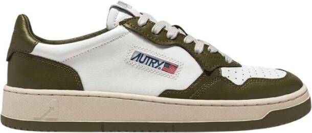 Autry Witte Medalist Low Man Sneakers