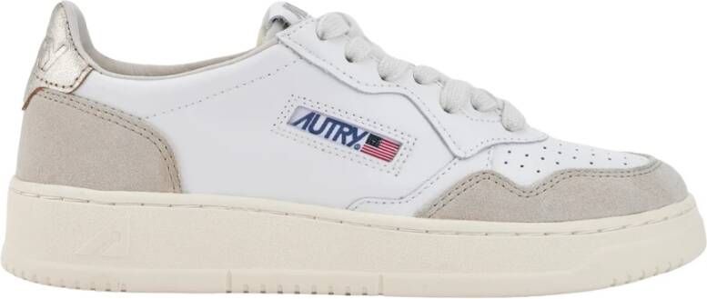 Autry Witte Gouden Sneakers met Geperforeerde Details White