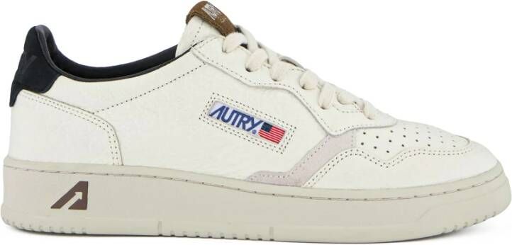 Autry Witte platte schoenen klassieke sportieve stijl