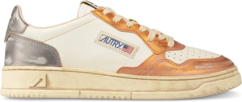 Autry Witte Sneakers Lage Top Vintage Stijl