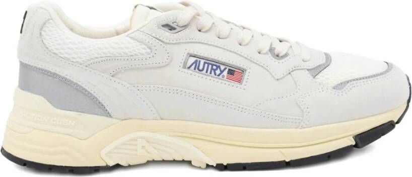 Autry Witte Sneakers met Mesh en Suède