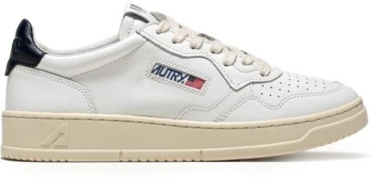 Autry Witte Sneakers met Zwarte Hiel White Dames