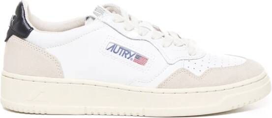 Autry Witte Sneakers voor een Stijlvolle Look White Dames