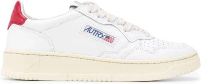 Autry Low-Top Sneakers "Medalist" Low-Top Sneakers White in wit