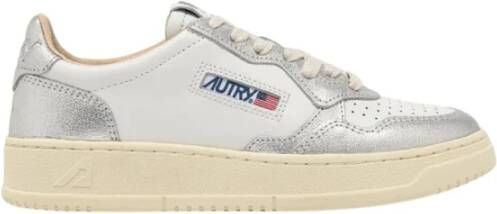 Autry Witte Leren Sneakers met Zilveren Details White Dames