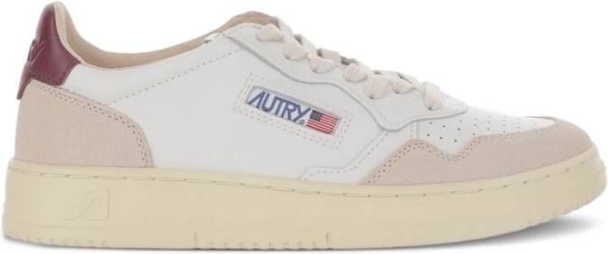 Autry Low-Top Sneakers Medialist Low Wom Sneakers in wit