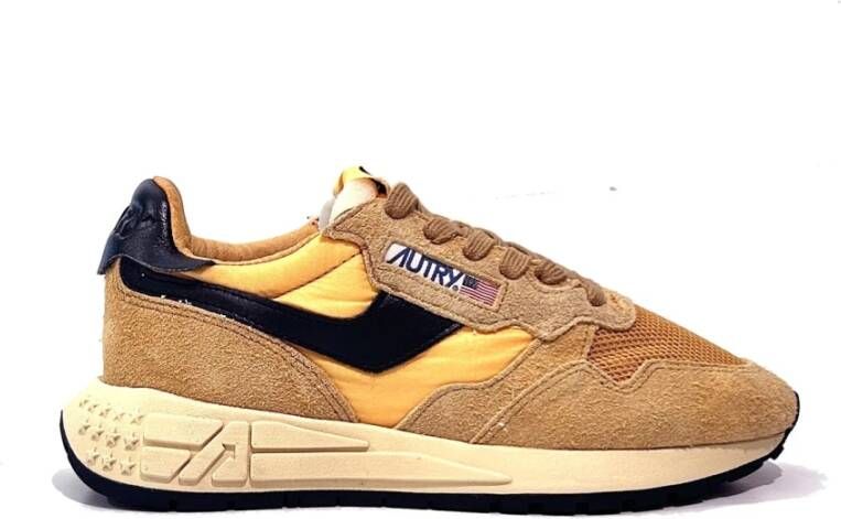 Autry Zwarte en gele sneakers van nylon suède en leer Zwarte en gele sneakers van nylon suède en leer Zwarte en gele sneakers van nylon suède en leer Zwarte en gele sneakers van nylon suède en leer