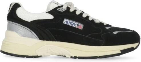 Autry Zwarte Leren Sneakers met Logodetail