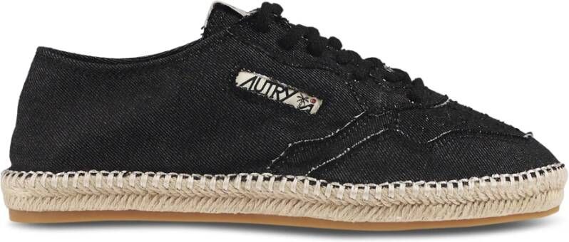Autry Zwarte platte schoenen voor vrouwen