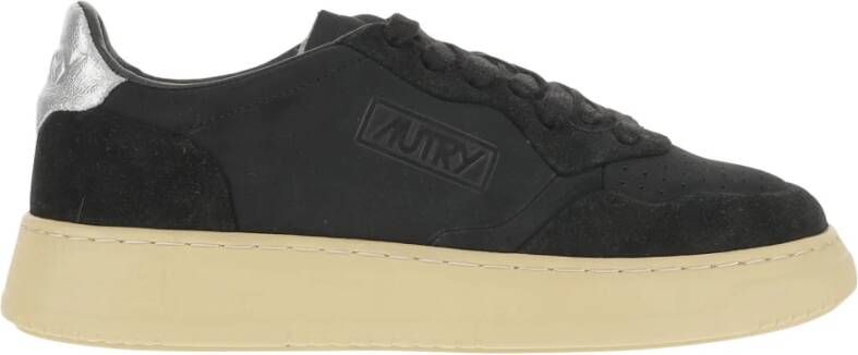 Autry Zwarte Sneakers voor een Stijlvolle Look