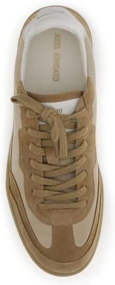 Axel Arigato Retrostijl Sneakers met Urban Vibe