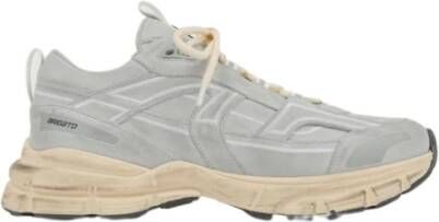 Axel Arigato Lichtgrijze Distressed Marathon R-Trail Sneakers Grijs Dames