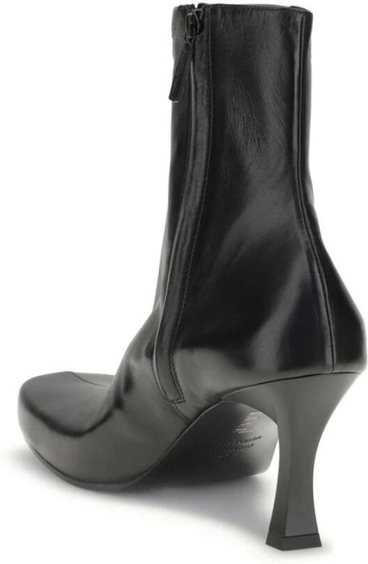 Balenciaga Enkellaarzen van schapenvacht met reliëflogo's - Foto 2