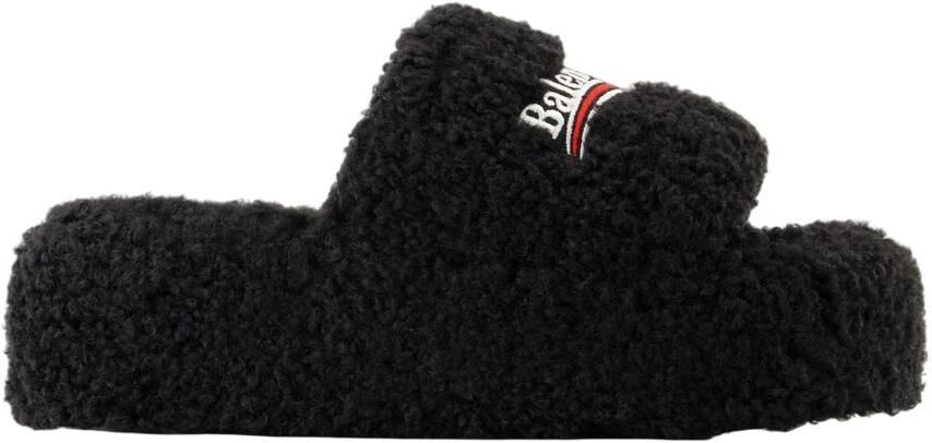 Balenciaga Furry Platform Sandalen