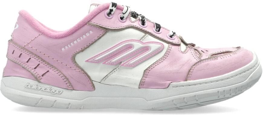 Balenciaga Hamptons Medium Worn-Out Sneaker